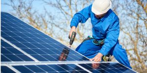 Installation Maintenance Panneaux Solaires Photovoltaïques à Riorges